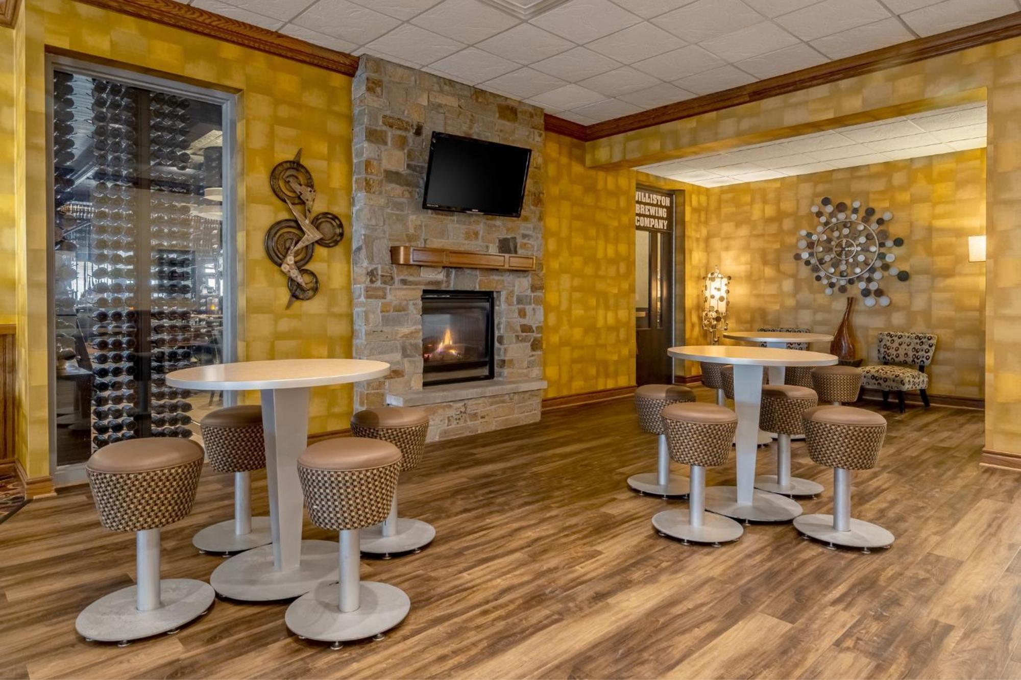 El Rancho Hotel ウィリストン エクステリア 写真